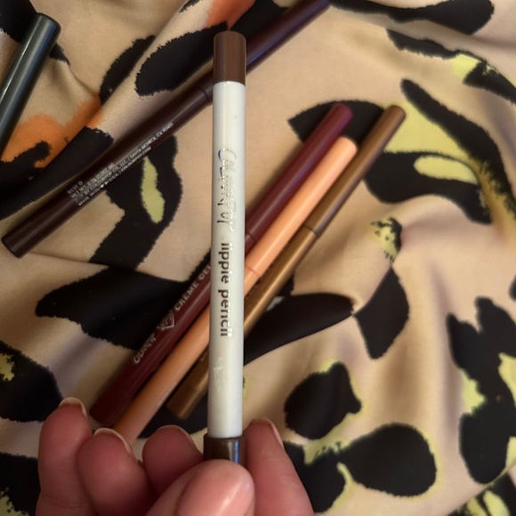 💗 2 for $25 💗 Colourpop Eyeliner Bundle - Picture 3 of 4